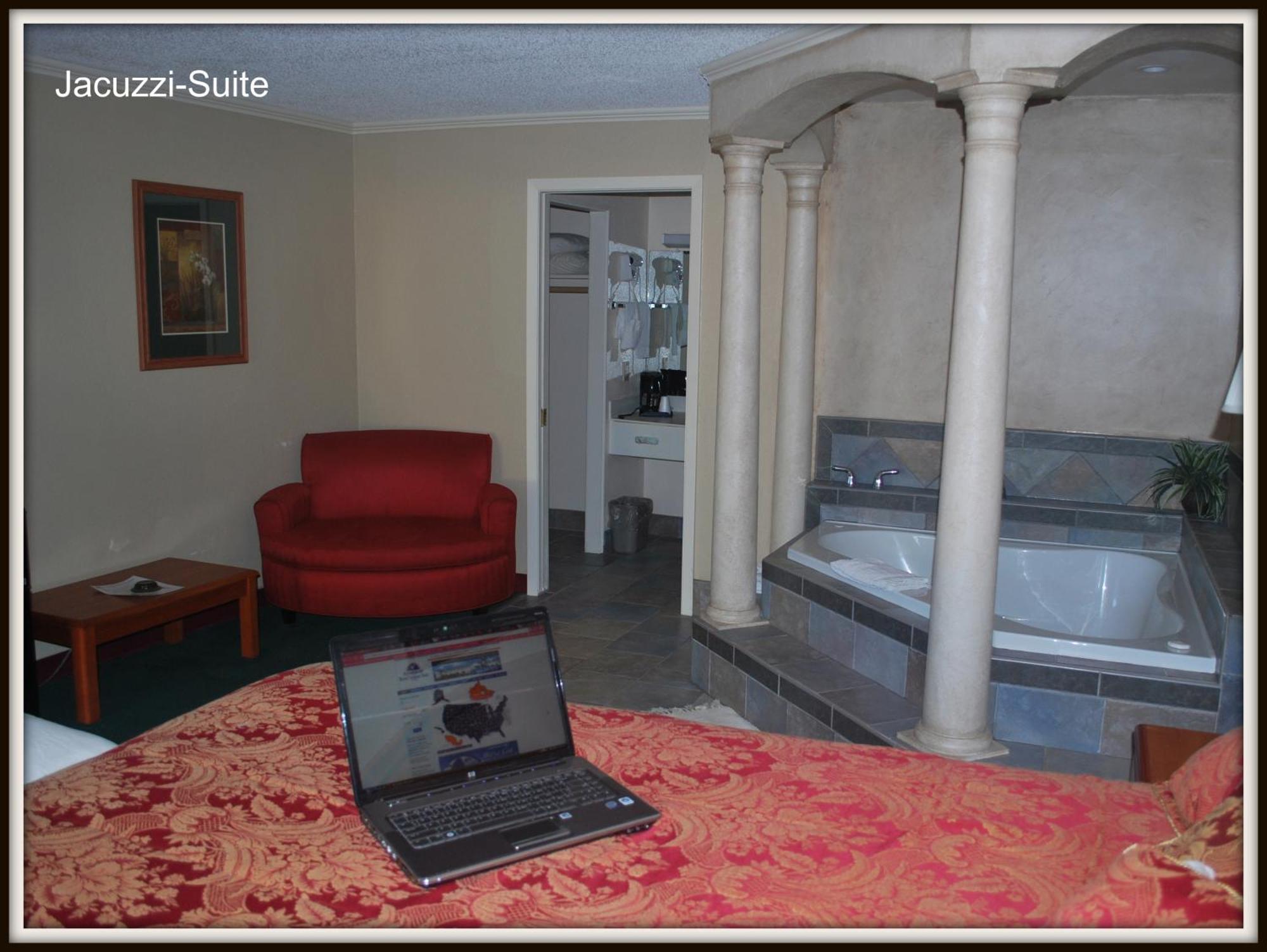 Americas Best Value Inn Lubbock East Екстер'єр фото