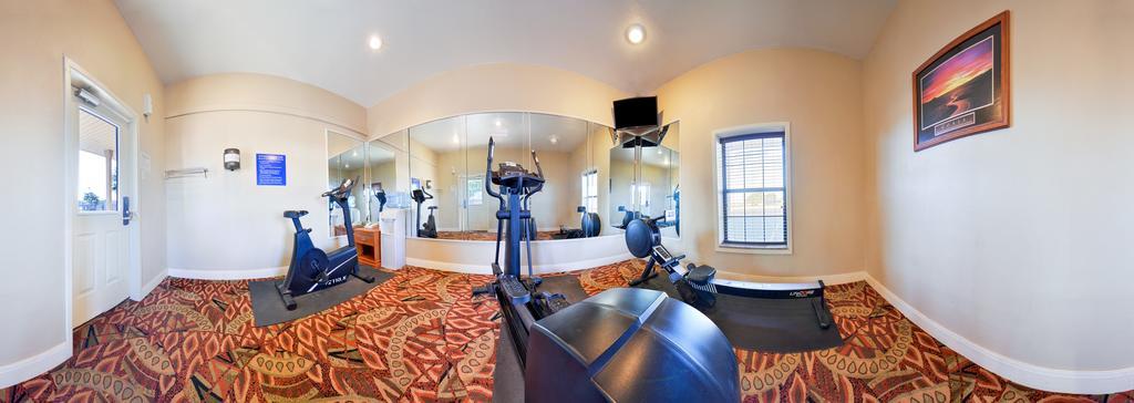 Americas Best Value Inn Lubbock East Екстер'єр фото